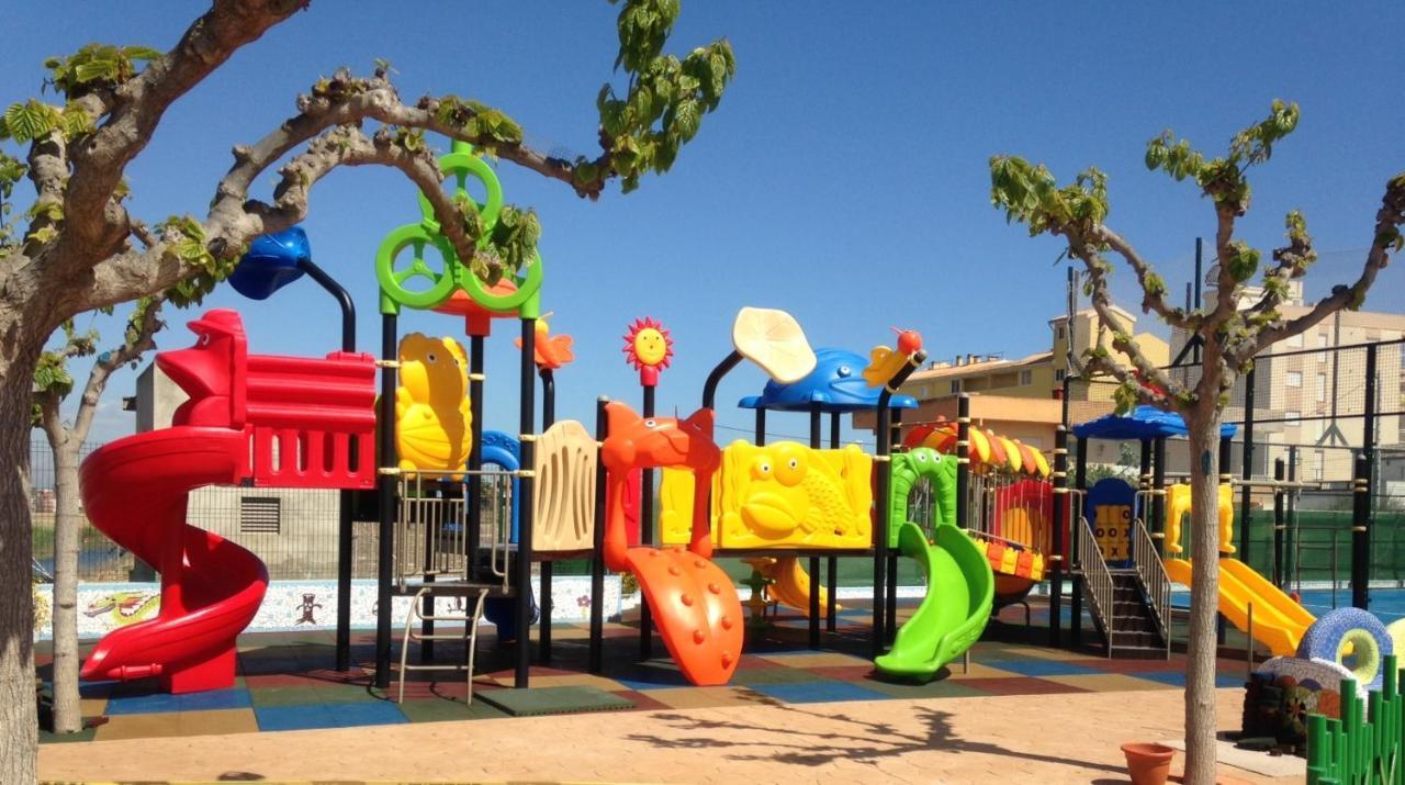 Camping Y Bungalows Monmar มอนโกฟาร์ ภายนอก รูปภาพ