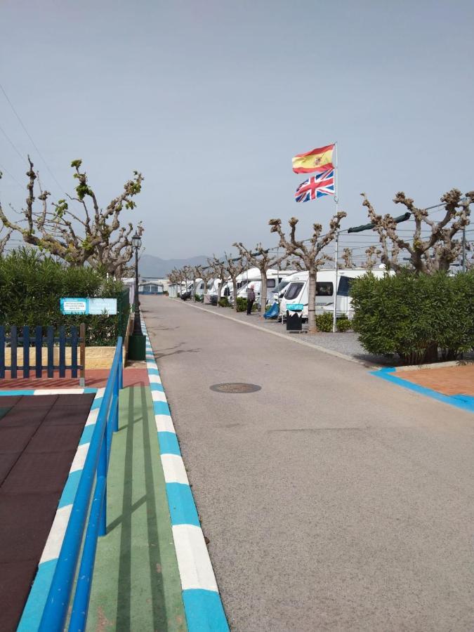 Camping Y Bungalows Monmar มอนโกฟาร์ ภายนอก รูปภาพ