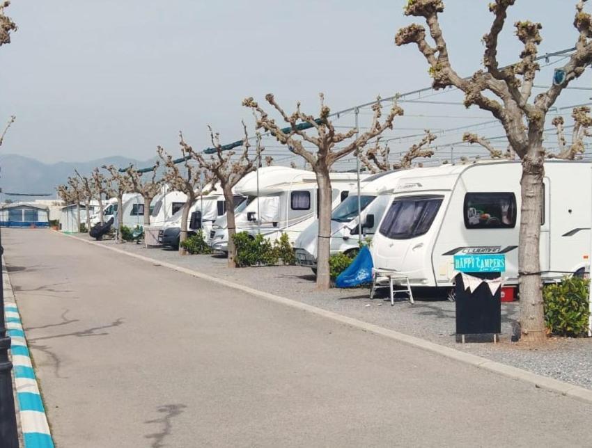 Camping Y Bungalows Monmar มอนโกฟาร์ ภายนอก รูปภาพ