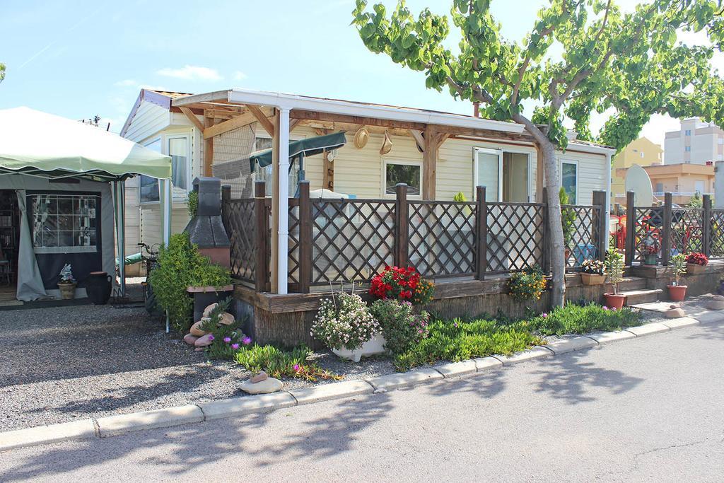 Camping Y Bungalows Monmar มอนโกฟาร์ ภายนอก รูปภาพ