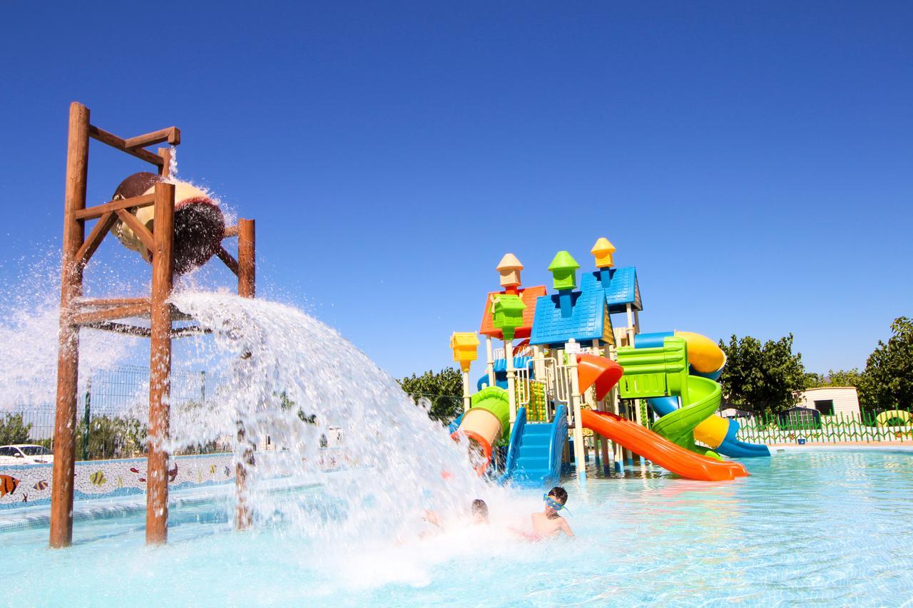 Camping Y Bungalows Monmar มอนโกฟาร์ ภายนอก รูปภาพ